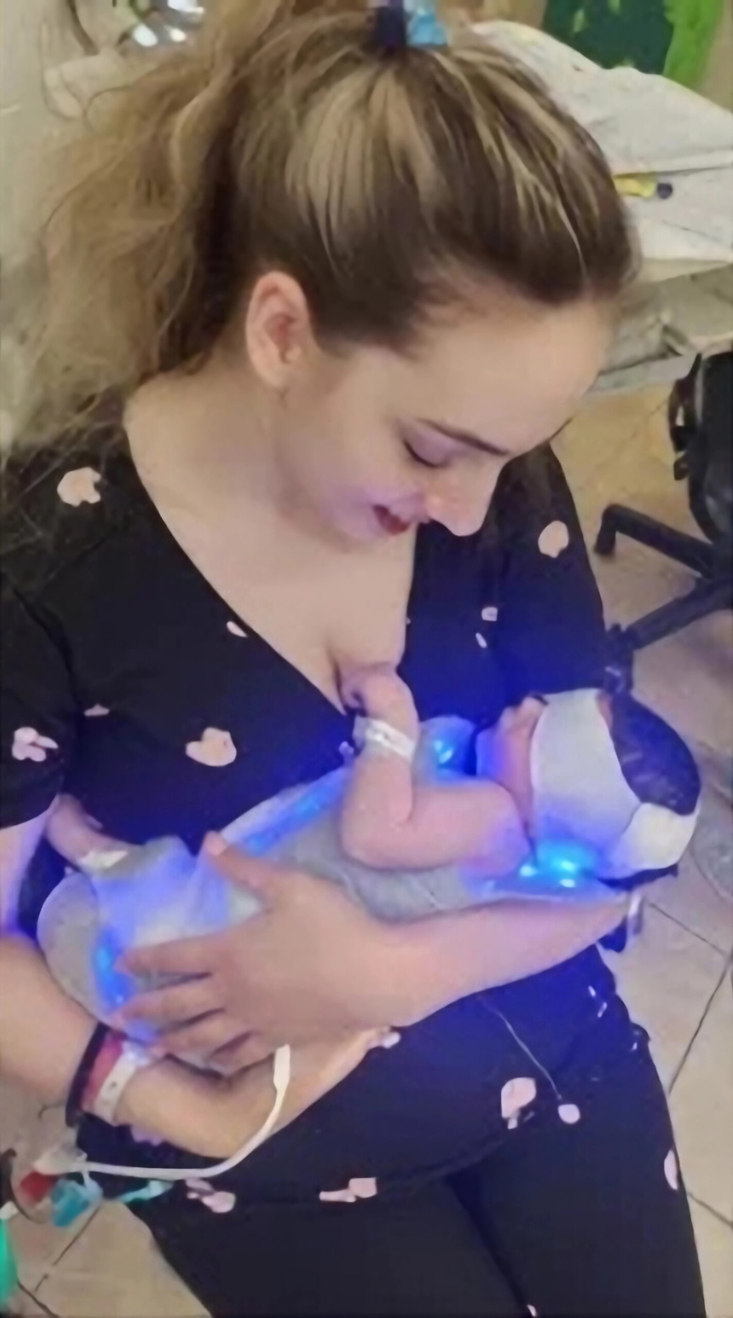 BiliWrap Mom and Baby